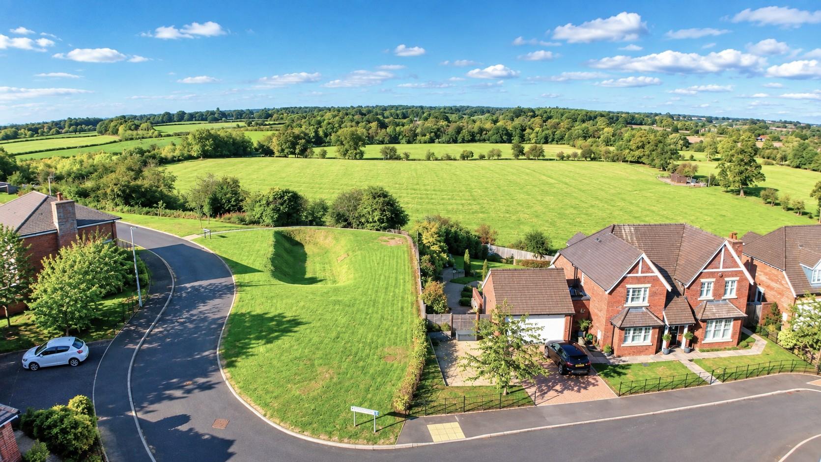 4 Berkeley Fields, Shrewsbury, SY3 8EJ For Sale